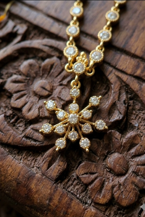Alternative view of Vintage style panchaloham Necklace